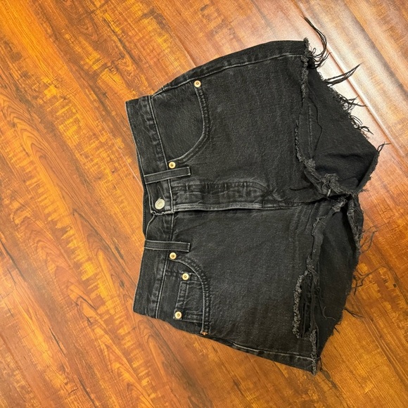 Levi 501 black shorts - Picture 4 of 6